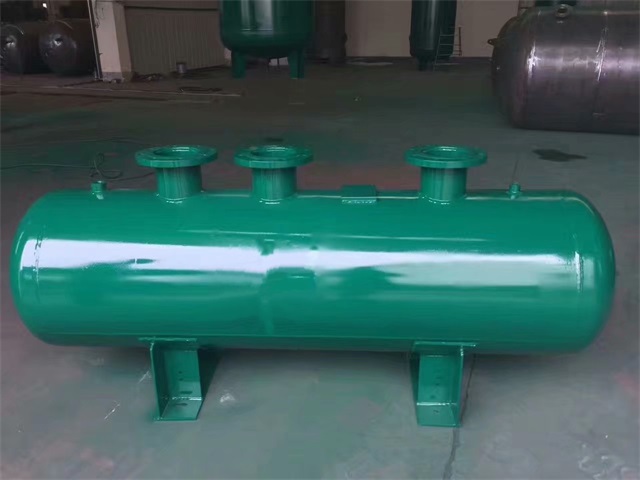 色达色达色达蒸汽分气缸